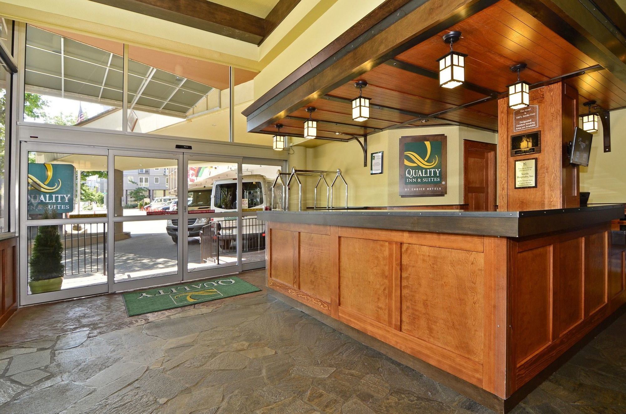 Quality Inn & Suites Seattle Center Dış mekan fotoğraf